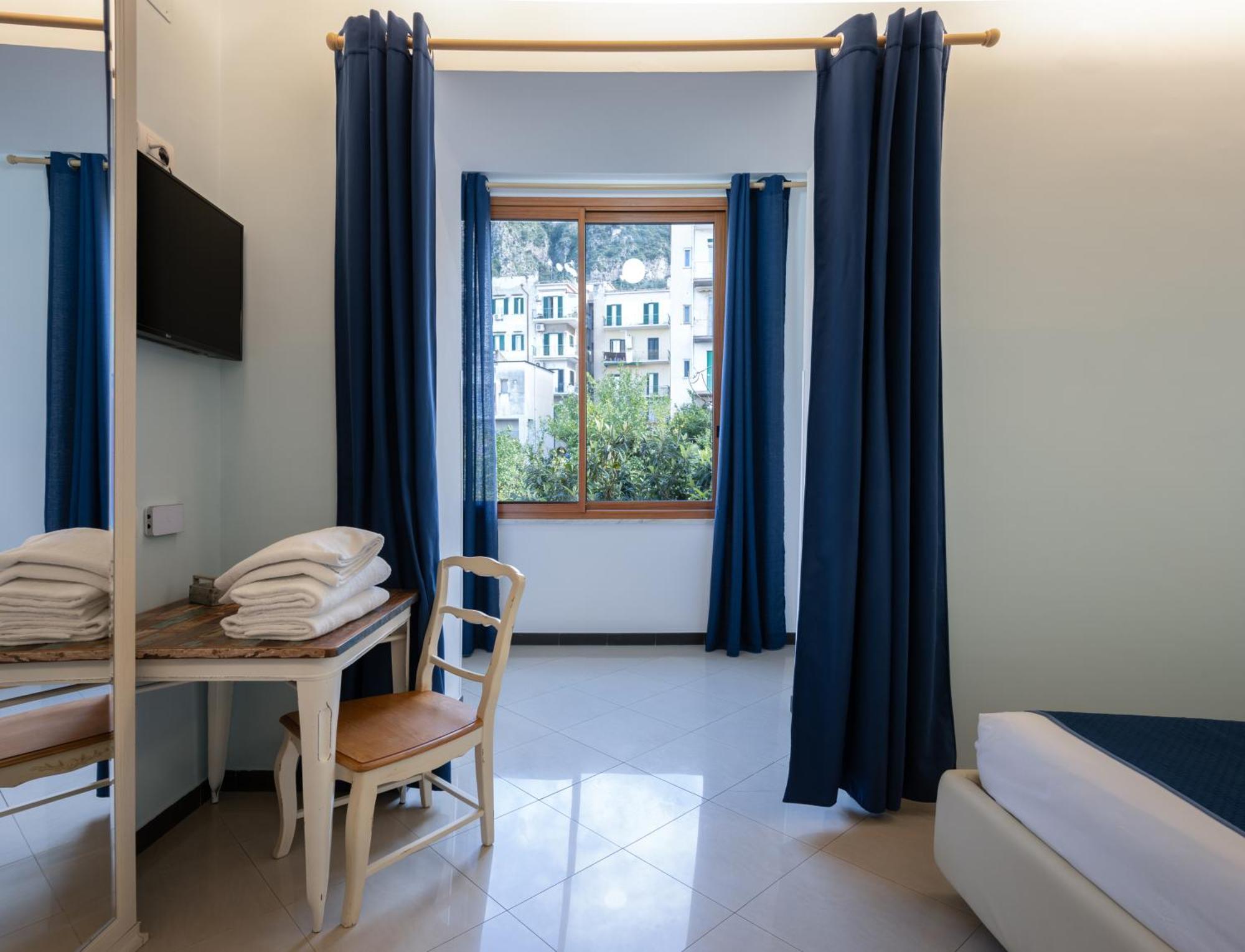 Hotel Sorrento Coast Relais à Meta Extérieur photo