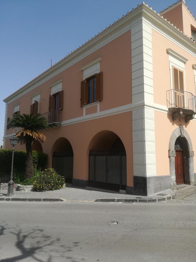 Hotel Sorrento Coast Relais à Meta Extérieur photo